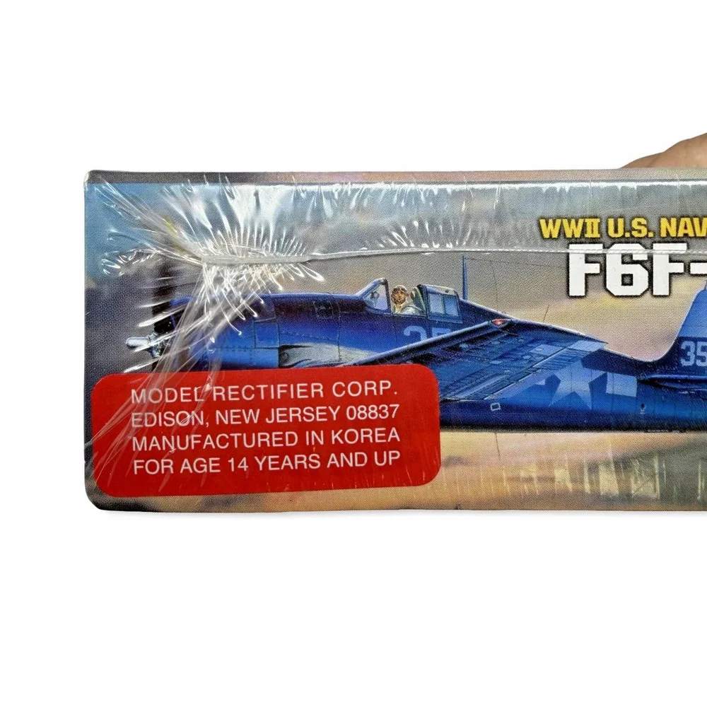 Academy 12481 Grumman F6F-3/5 Hellcat 1/72 Scale Plastic Model Kit-Sealed 4437